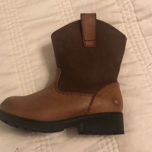 Toddler boots